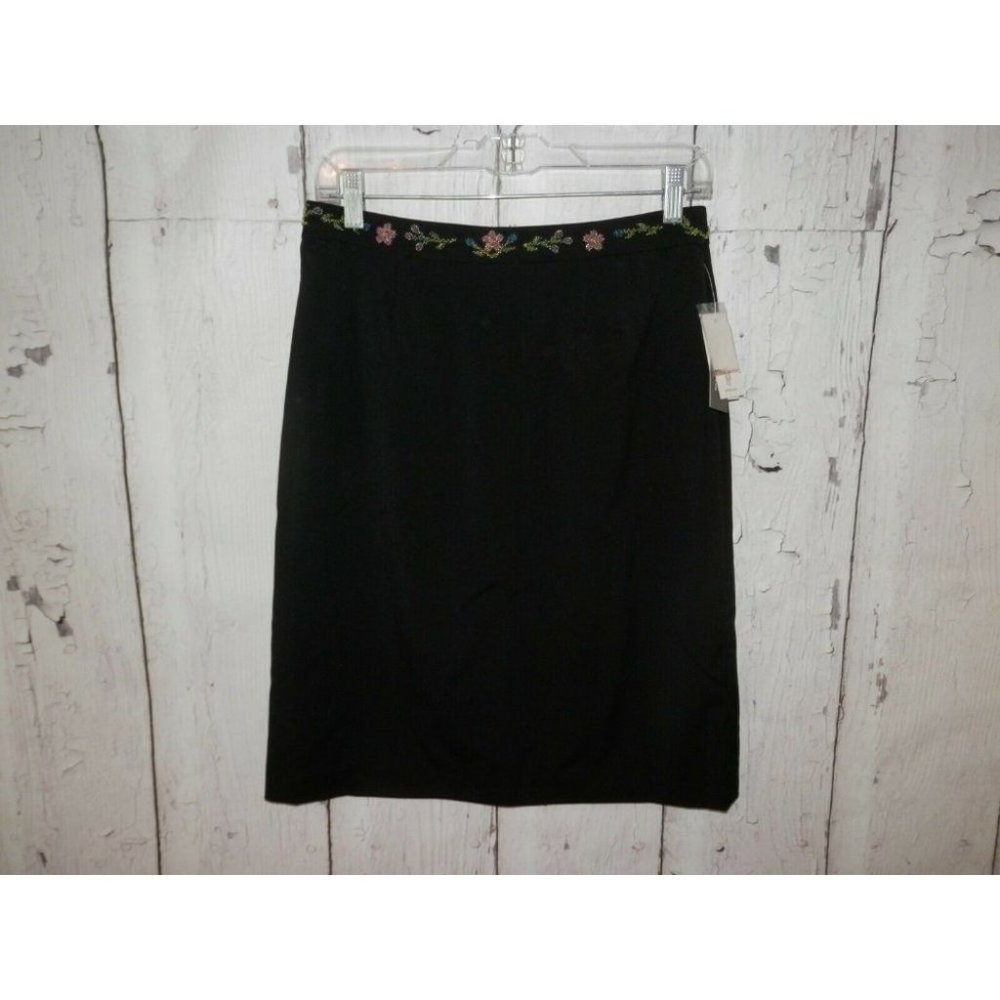 NEW INC Petite Black Beaded Size 8P Orig $79 Knee Length Pleated Skirt 2683